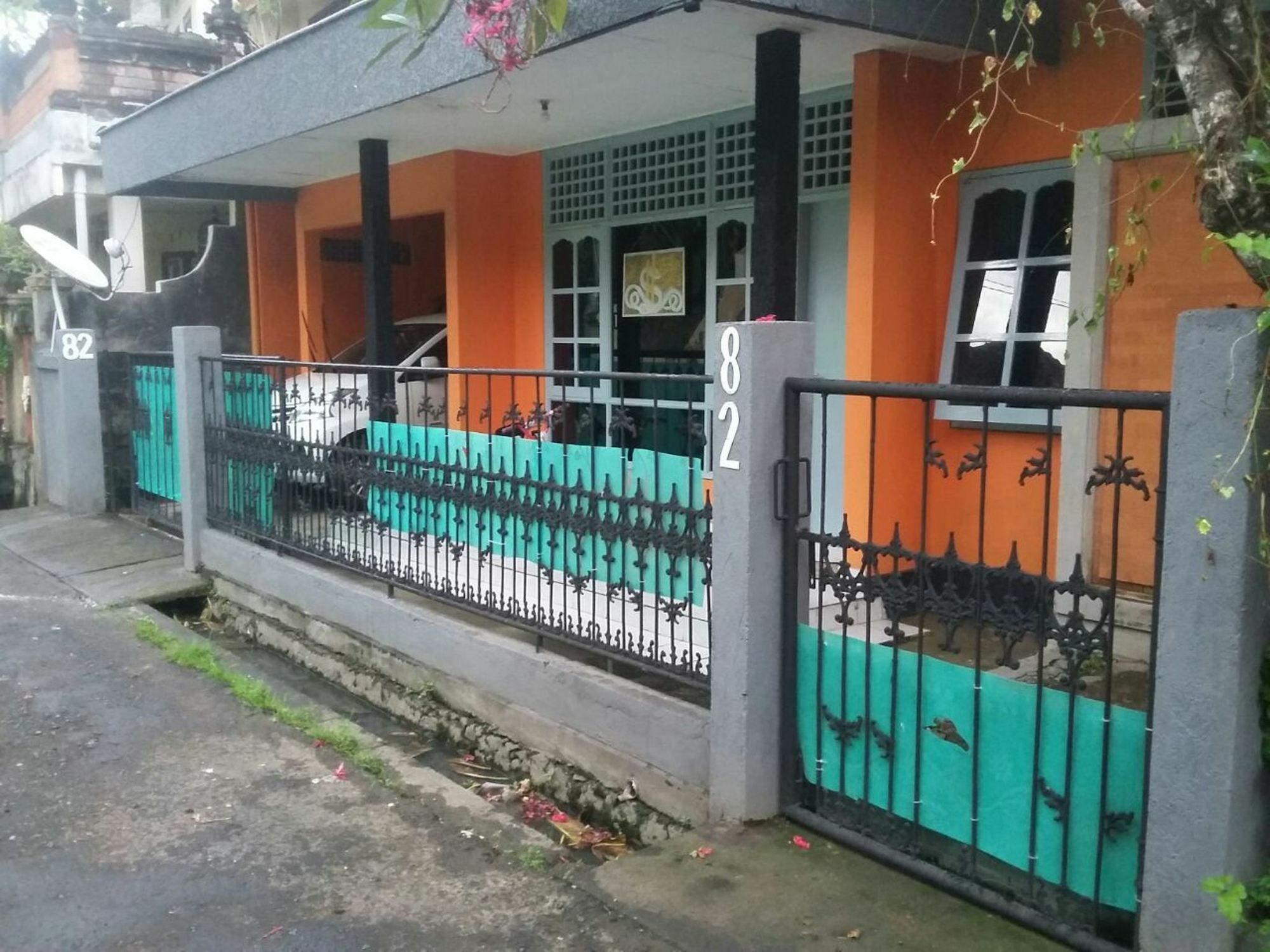 Szabrian Hostel Denpasar Exterior foto